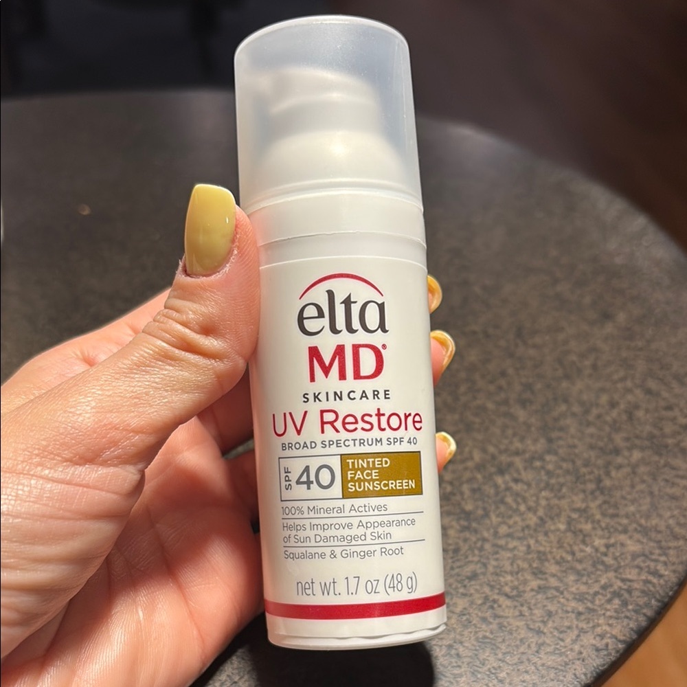 EltaMD UV Restore Tinted Face Sunscreen SPF 40